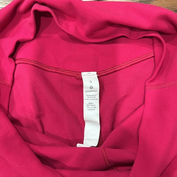 Lululemon. Wild Berry leggings. Rarely worn, great condition. - Picture 2 of 3